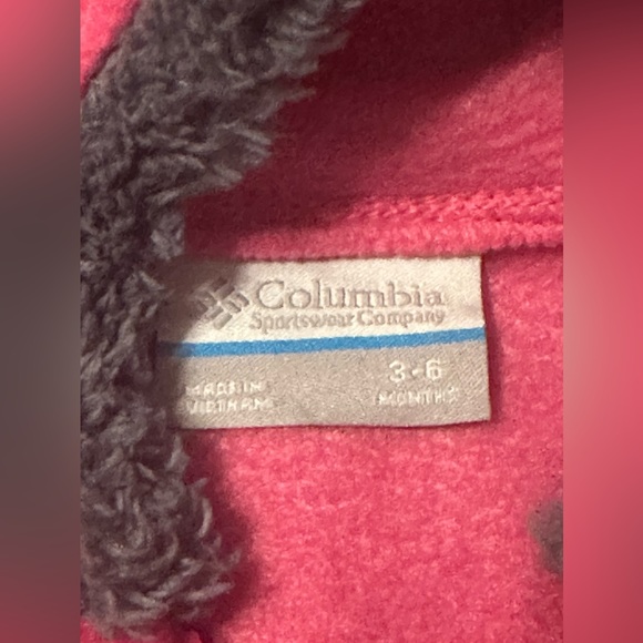 3-6 Months Baby Columbia Fleecy Onesie - Picture 2 of 3